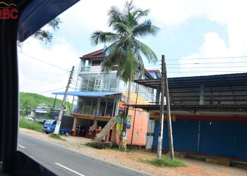 Okithma-building-construction-Mr.Danajaya-Watareka (2)